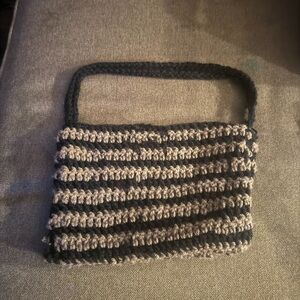 Crochet hand bag